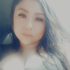 Meet your Posher, Desiree